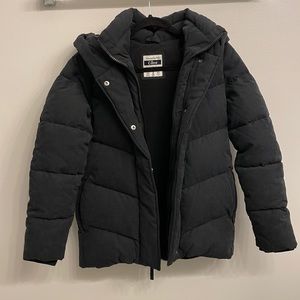 A&F Ultra Mid-Length puffer